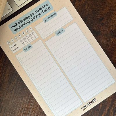 Mama Makes - Jealous Yesterday A5 Desk Pad